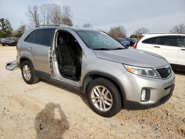 5XYKTCA65EG527702 - 2014 KIA SORENTO LX SILVER photo 4