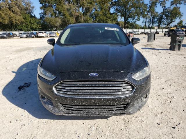 3FA6P0HD6GR254969 - 2016 FORD FUSION SE BLACK photo 5