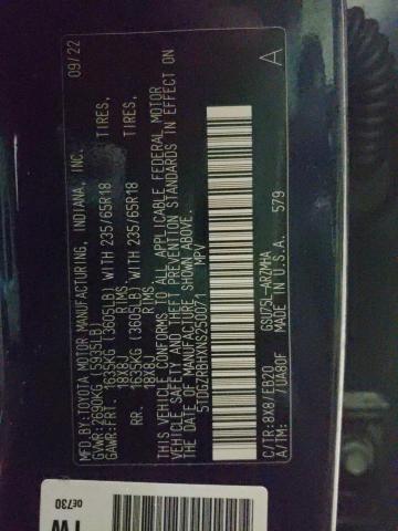 5TDGZRBHXNS250071 - 2022 TOYOTA HIGHLANDER XLE BLUE photo 13