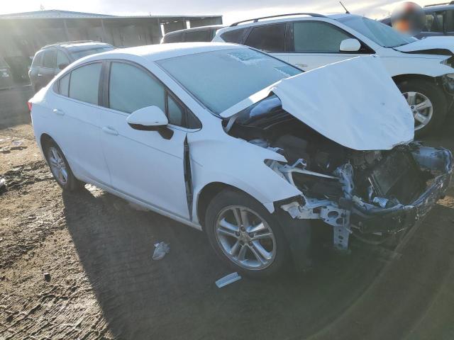 1G1BE5SM4H7139924 - 2017 CHEVROLET CRUZE LT WHITE photo 4