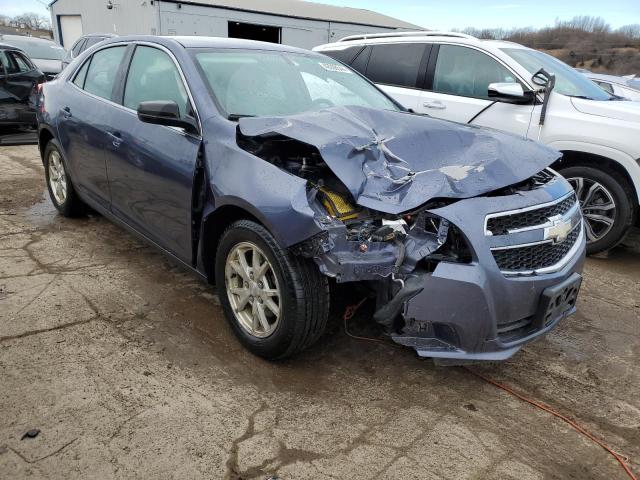 1G11A5SA0DF284942 - 2013 CHEVROLET MALIBU LS BLUE photo 4