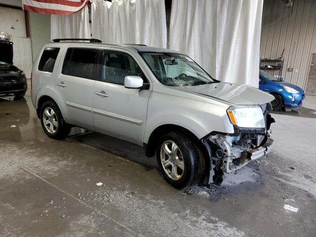 5FNYF4H50FB023927 - 2015 HONDA PILOT EXL SILVER photo 4