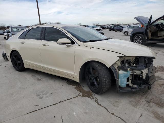 3LN6L2LU6ER813230 - 2014 LINCOLN MKZ HYBRID WHITE photo 4