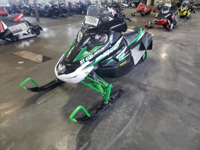 4UF09SNW09T120108 - 2009 ARCTIC CAT F8 SNO PRO GREEN photo 2