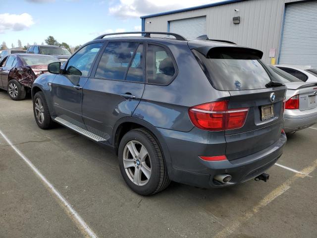 5UXZW0C53CL671645 - 2012 BMW X5 XDRIVE35D BLUE photo 2
