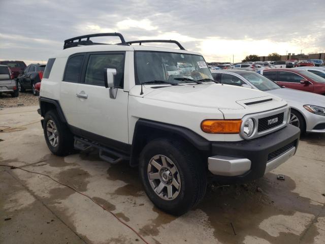 JTEBU4BF4EK182900 - 2014 TOYOTA FJ CRUISER WHITE photo 4