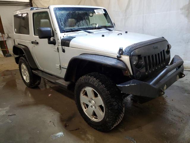 1J4AA5D12BL555450 - 2011 JEEP WRANGLER SAHARA SILVER photo 4