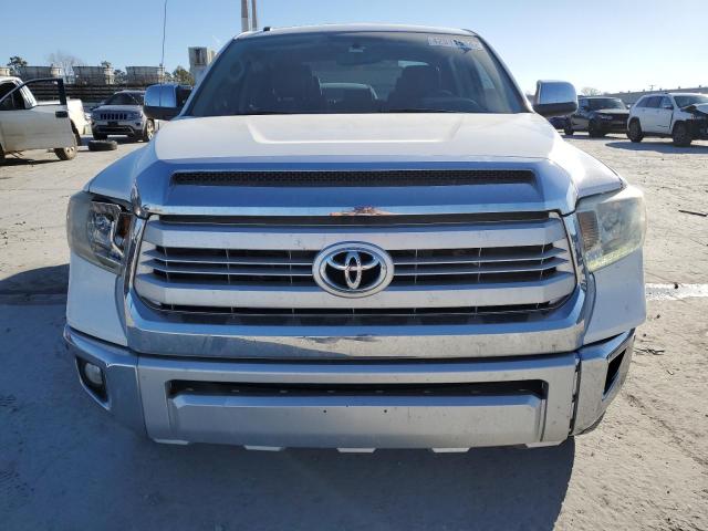 5TFAW5F10EX349934 - 2014 TOYOTA TUNDRA CREWMAX PLATINUM Weiß Foto 5