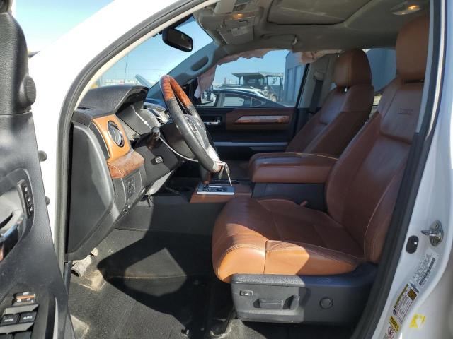 5TFAW5F10EX349934 - 2014 TOYOTA TUNDRA CREWMAX PLATINUM Weiß Foto 7
