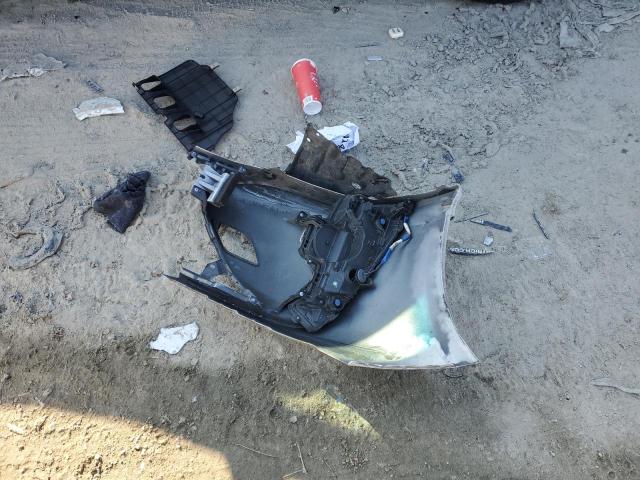 JTDKARFP4H3028473 - 2017 TOYOTA PRIUS PRIM 银色 照片 12