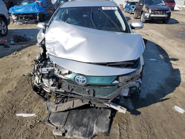 JTDKARFP4H3028473 - 2017 TOYOTA PRIUS PRIM 银色 照片 5