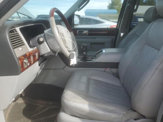 5LMFU28RX4LJ21130 - 2004 LINCOLN NAVIGATOR ვერცხლისფერი ფოტო 7