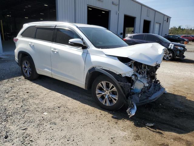 5TDKKRFH9FS041558 - 2015 TOYOTA HIGHLANDER XLE WHITE photo 4