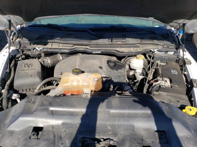 1C6RR7FM1JS283859 - 2018 RAM 1500 ST თეთრი ფოტო 11