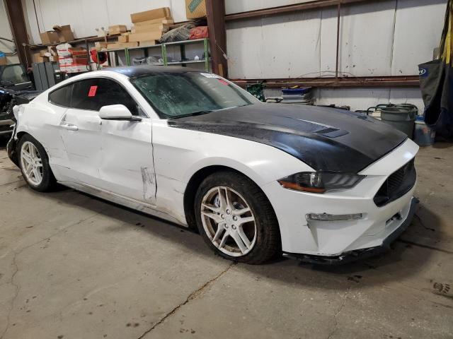 1FA6P8CF6K5162795 - 2019 FORD MUSTANG GT WHITE photo 4