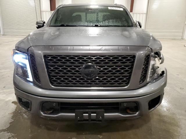 1N6AA1E52JN534808 - 2018 NISSAN TITAN SV GRAY photo 5