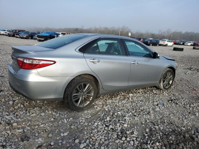 4T1BF1FK4GU183861 - 2016 TOYOTA CAMRY SE LE 银色 照片 3