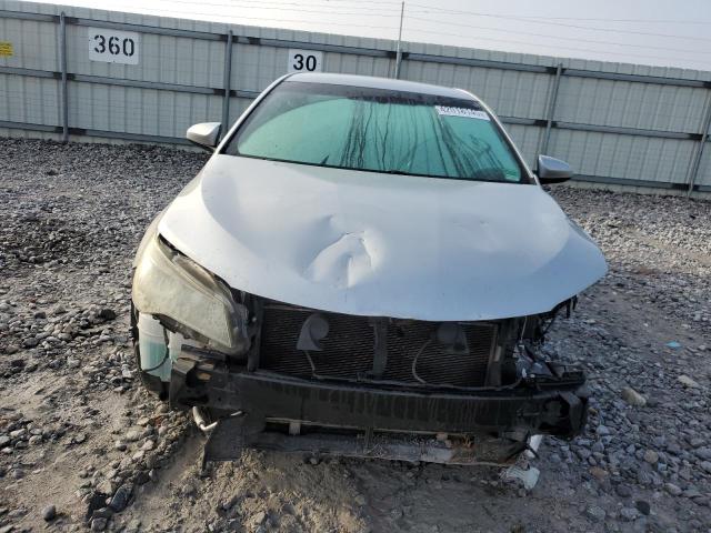 4T1BF1FK4GU183861 - 2016 TOYOTA CAMRY SE LE 银色 照片 5