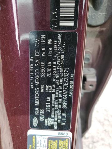 3KPFK4A77JE228271 - 2018 KIA FORTE LX BURGUNDY photo 12