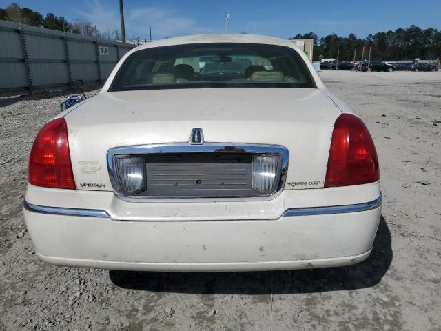 1LNHM83V27Y611880 - 2007 LINCOLN TOWN CAR DESIGNER WHITE photo 6