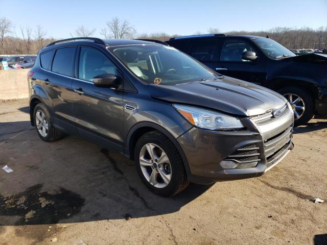 1FMCU9G98FUB44595 - 2015 FORD ESCAPE SE GRAY photo 4