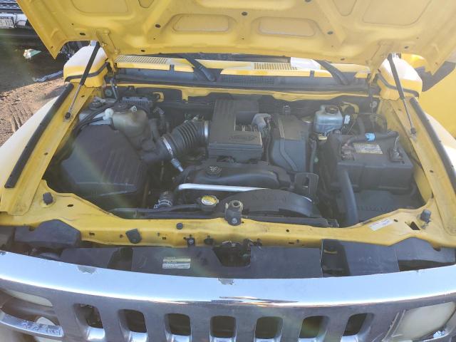 5GTDN136568274340 - 2006 HUMMER H3 YELLOW photo 11