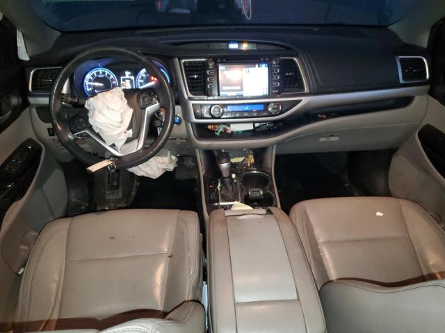 5TDJKRFH9GS258556 - 2016 TOYOTA HIGHLANDER XLE GRAY photo 8