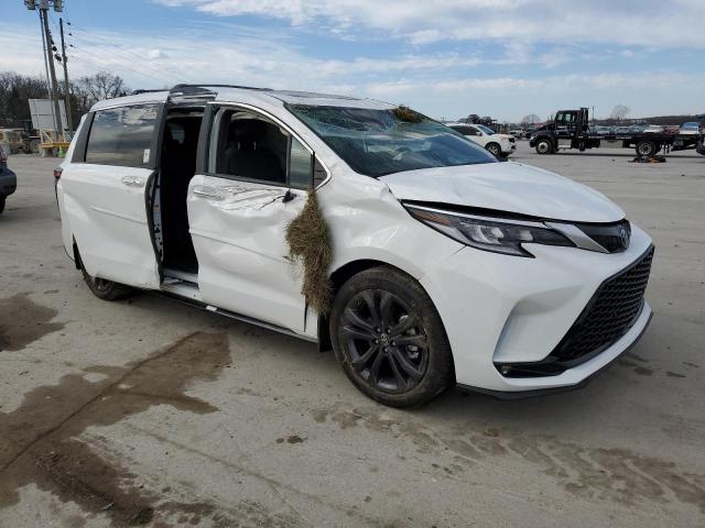 5TDDRKEC5RS186943 - 2024 TOYOTA SIENNA XSE WHITE photo 4