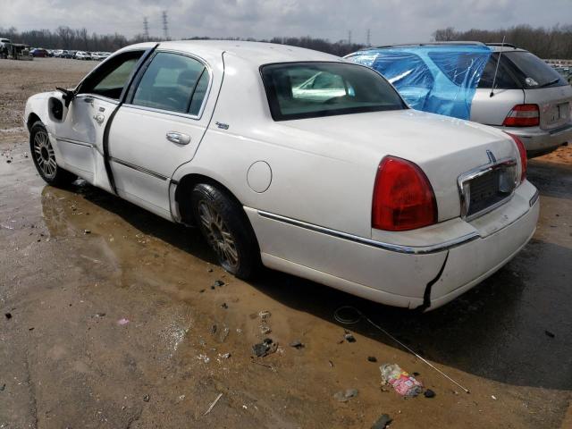 2LNHM82V18X642301 - 2008 LINCOLN TOWN CAR SIGNATURE LIMITED WHITE photo 2