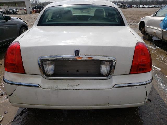 2LNHM82V18X642301 - 2008 LINCOLN TOWN CAR SIGNATURE LIMITED WHITE photo 6