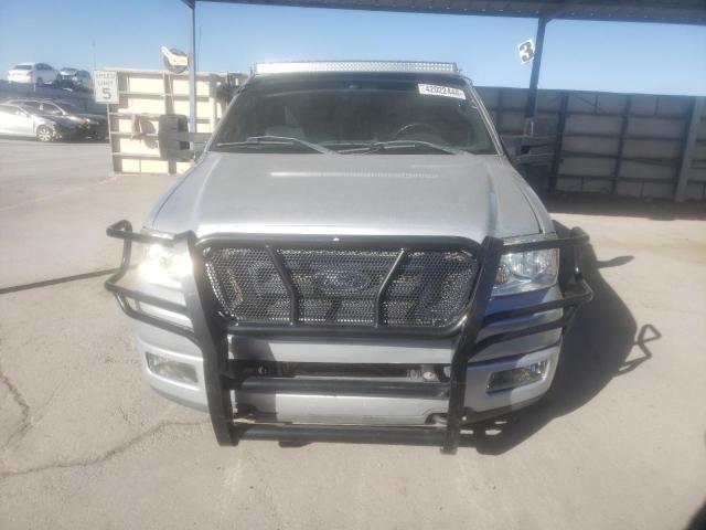 1FTPW14504KB56266 - 2004 FORD F150 SUPERCREW SILVER photo 5