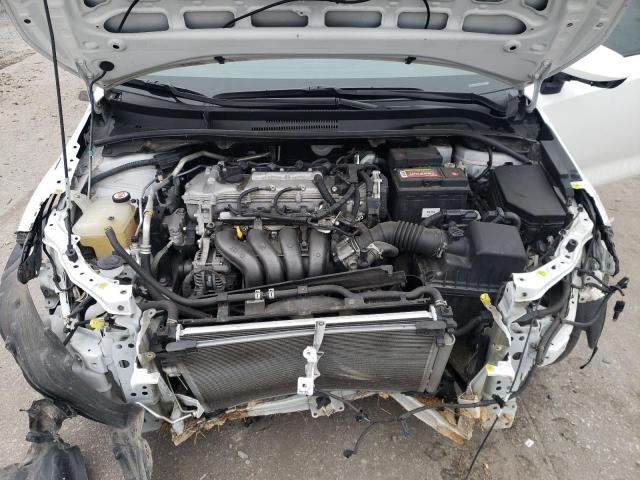 5YFEPMAE2NP302017 - 2022 TOYOTA COROLLA LE Blanco foto 11