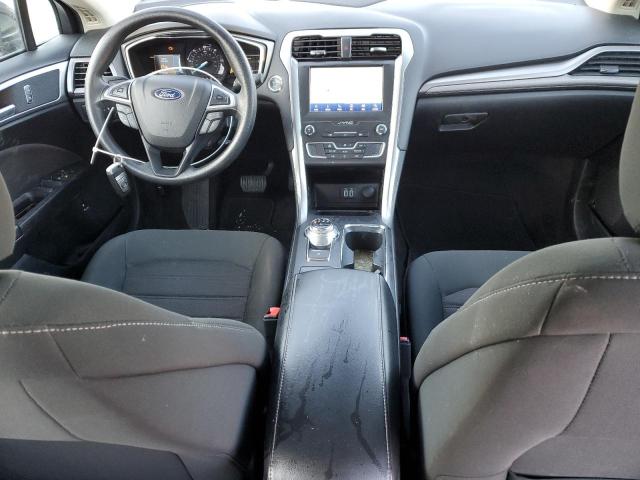 3FA6P0LUXLR240090 - 2020 FORD FUSION SE BLACK photo 8