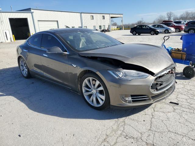 5YJSA4H28FF094657 - 2015 TESLA MODEL S 85D TAN photo 4