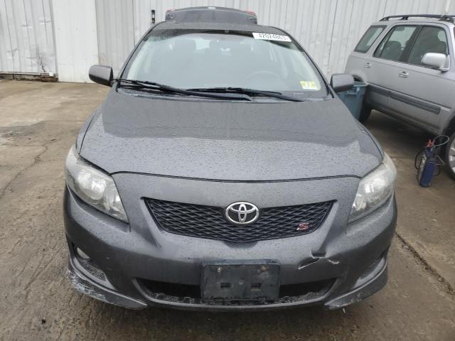 2T1BU4EE2AC408256 - 2010 TOYOTA COROLLA BASE GRAY photo 5
