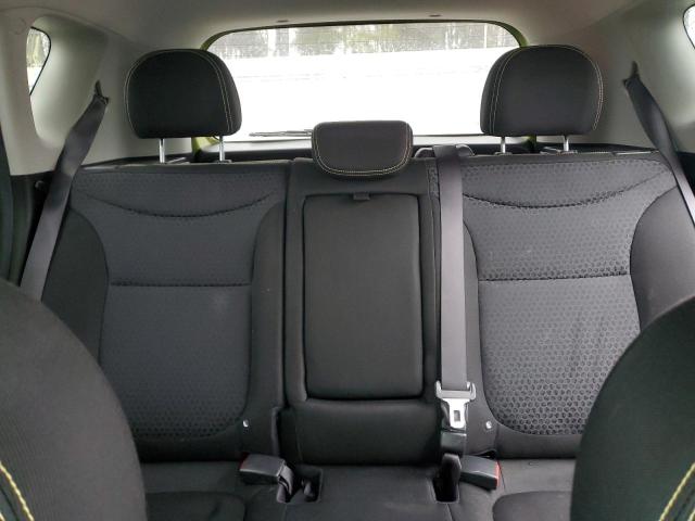 KNDJP3A52F7786069 - 2015 KIA SOUL + GREEN photo 10