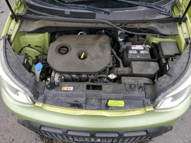 KNDJP3A52F7786069 - 2015 KIA SOUL + GREEN photo 12