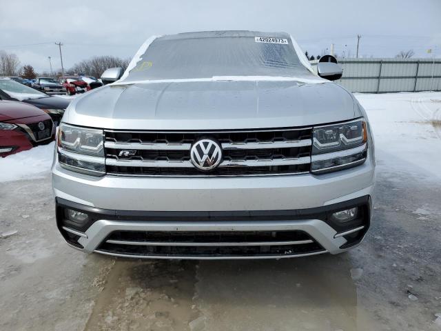 1V2TR2CA3KC555298 - 2019 VOLKSWAGEN ATLAS SEL PREMIUM SILVER photo 5