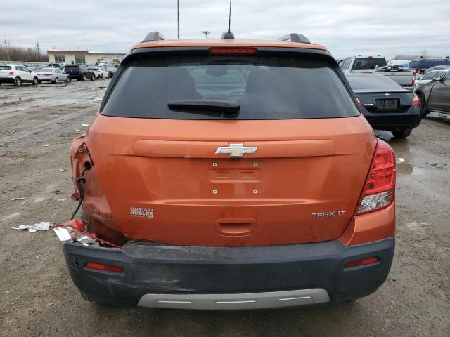 KL7CJLSB8GB606250 - 2016 CHEVROLET TRAX 1LT ORANGE photo 6