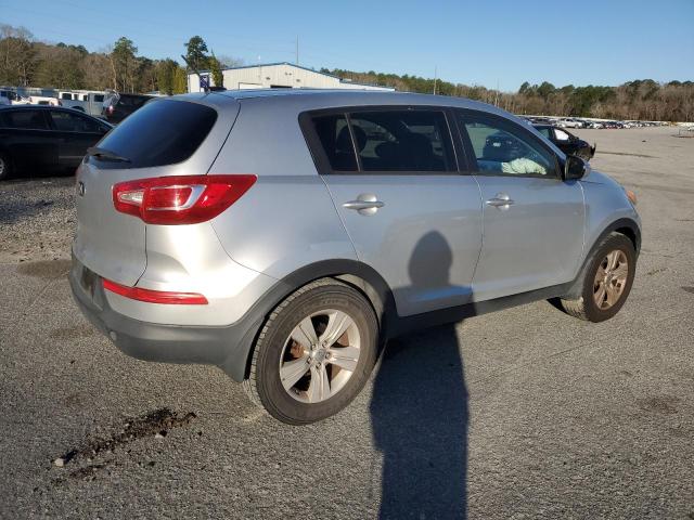 KNDPB3A22D7386766 - 2013 KIA SPORTAGE BASE SILVER photo 3