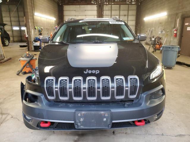 1C4PJMBS7FW710469 - 2015 JEEP CHEROKEE TRAILHAWK BLACK photo 5