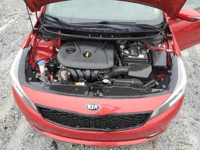 3KPFL4A89HE089454 - 2017 KIA FORTE EX RED photo 11