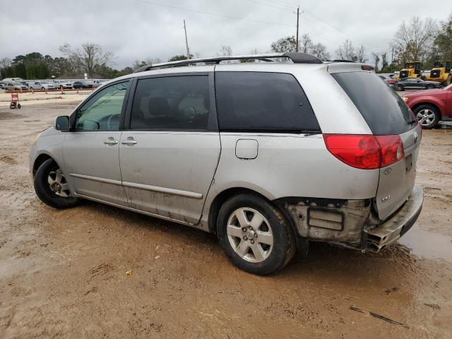 5TDZA22C46S538648 - 2006 TOYOTA SIENNA XLE SILVER photo 2