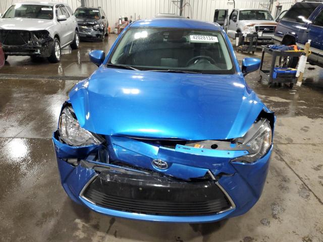 3MYDLBYV6HY153425 - 2017 TOYOTA YARIS IA BLUE photo 5