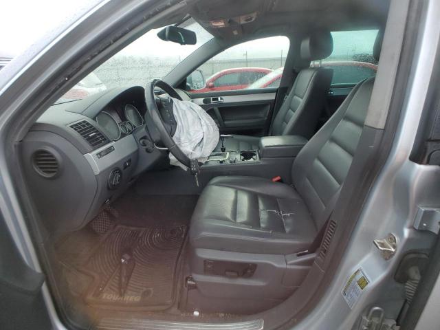 WVGBE77L38D022612 - 2008 VOLKSWAGEN TOUAREG 2 V6 SILVER photo 7