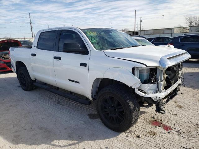 5TFDY5F11MX966250 - 2021 TOYOTA TUNDRA CREWMAX SR5 WHITE photo 4