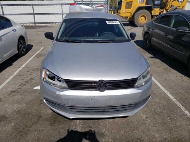 3VW2K7AJ3CM377309 - 2012 VOLKSWAGEN JETTA BASE SILVER photo 5