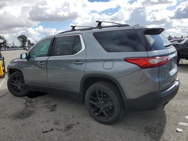 1GNERGKW6MJ134279 - 2021 CHEVROLET TRAVERSE LT GRAY photo 2