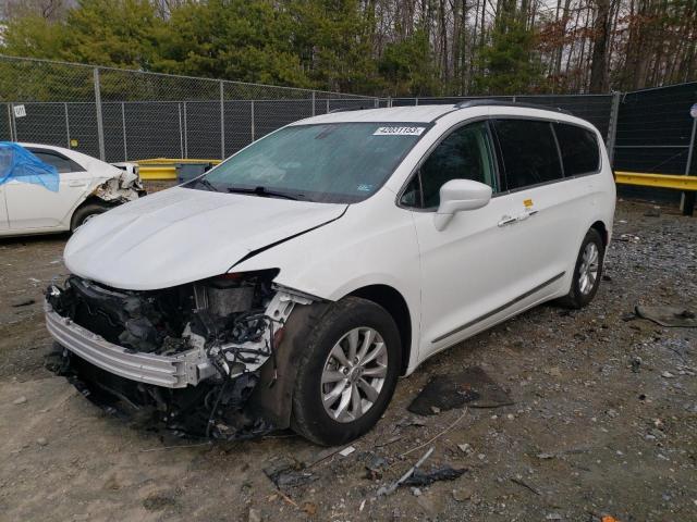 2C4RC1BG7KR590866 - 2019 CHRYSLER PACIFICA TOURING L WHITE photo 1