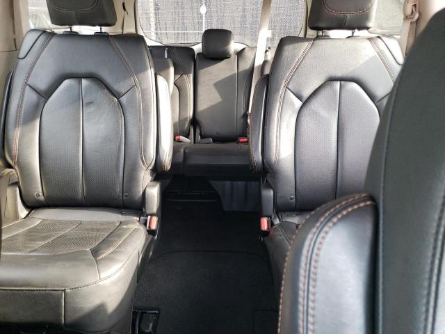 2C4RC1BG7KR590866 - 2019 CHRYSLER PACIFICA TOURING L WHITE photo 10